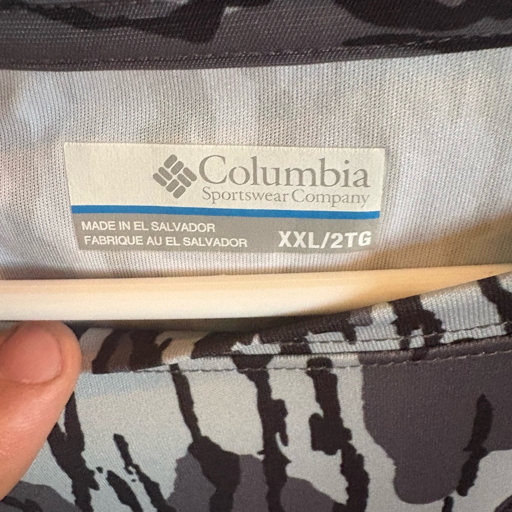 Columbia Black and Gray Mossy Oak Bottomland Shirt XXL